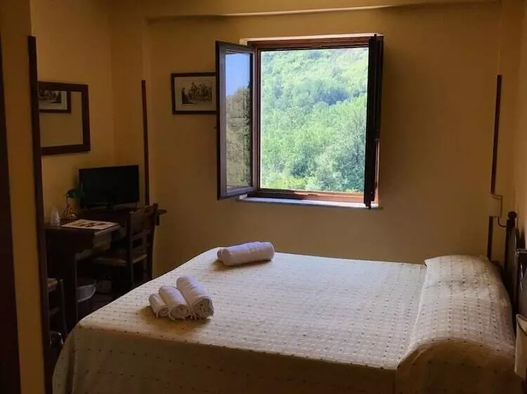 Hotelli La Locanda Di San Francesco