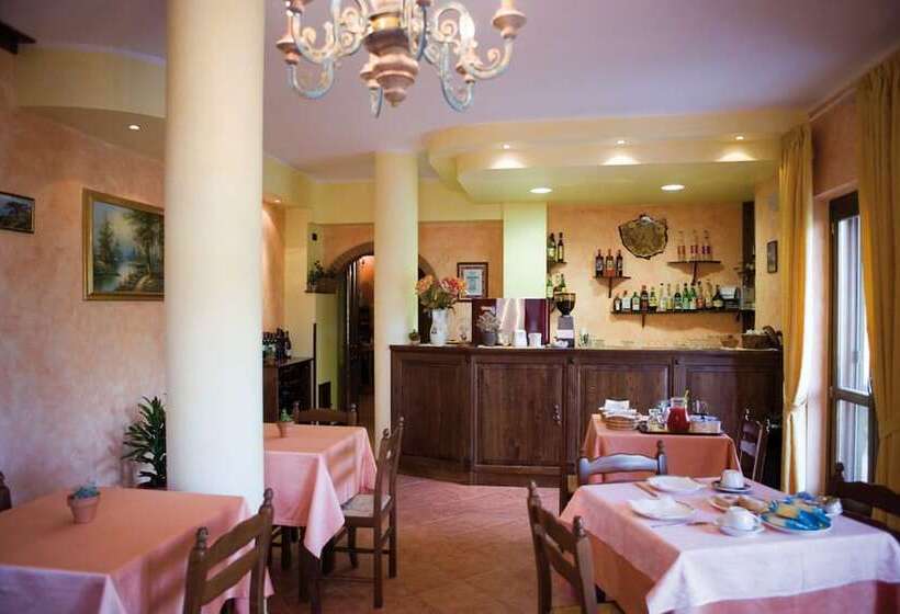 ホテル La Locanda Di San Francesco