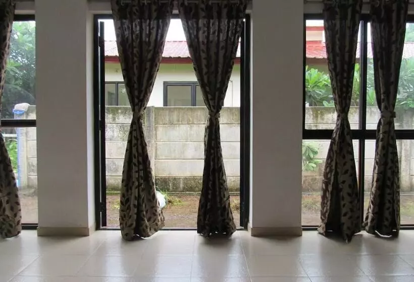 Hotel Sparsh Chalets