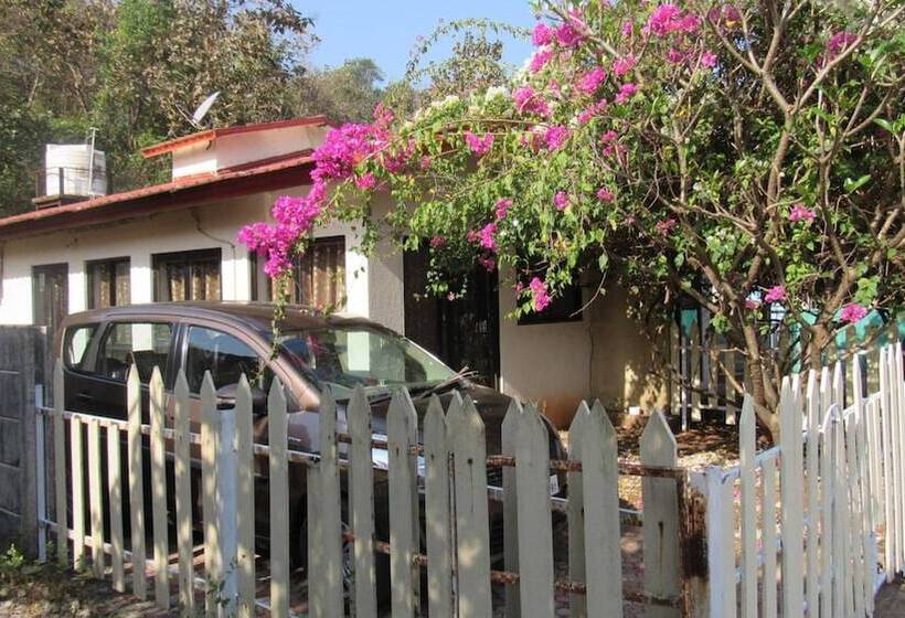 Hotel Sparsh Chalets