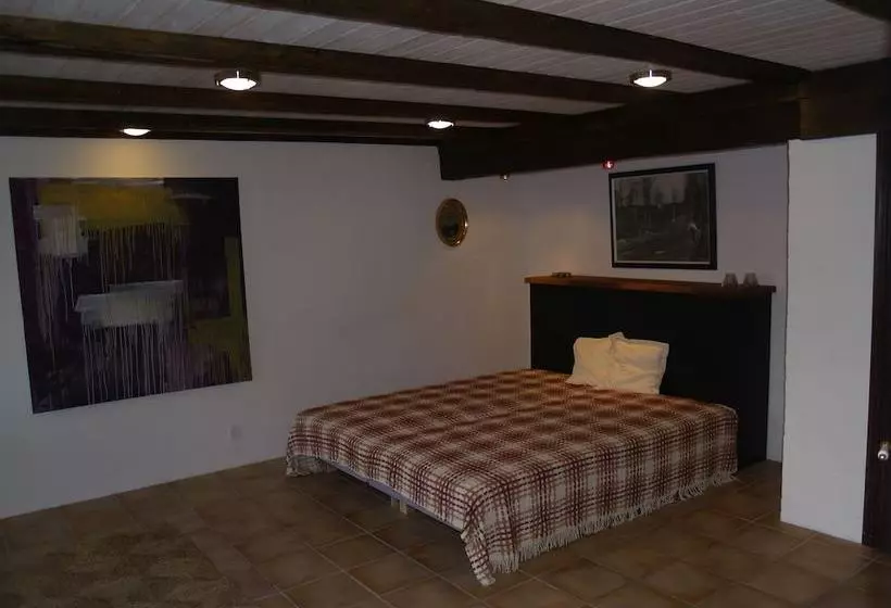 Juhls Bed & Breakfast