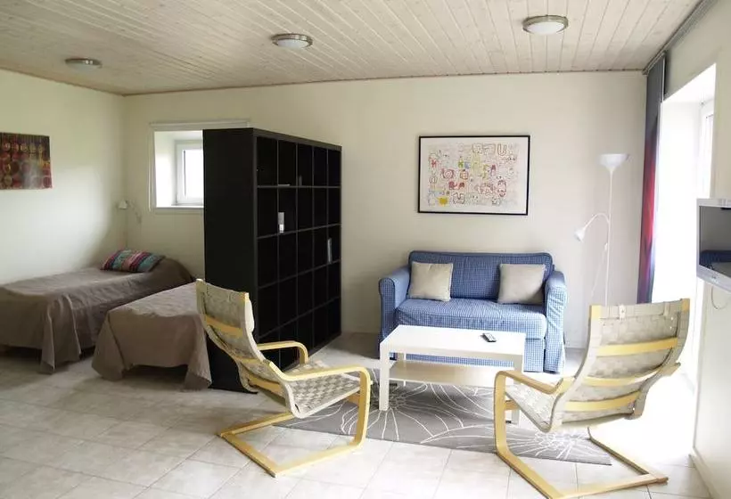 Juhls Bed & Breakfast