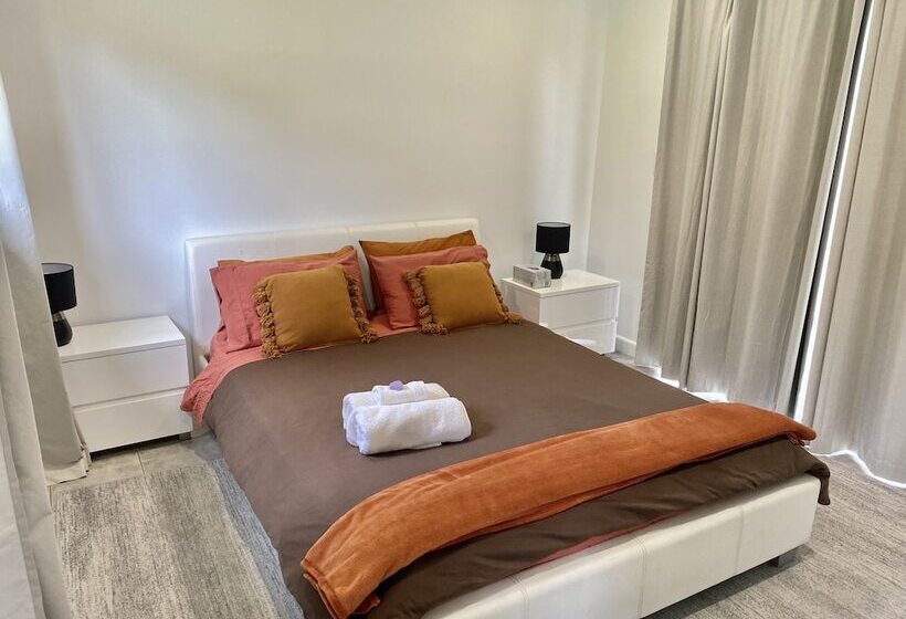 Nimbin Waterfall Retreat