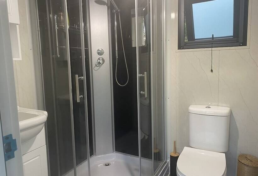 Nimbin Waterfall Retreat