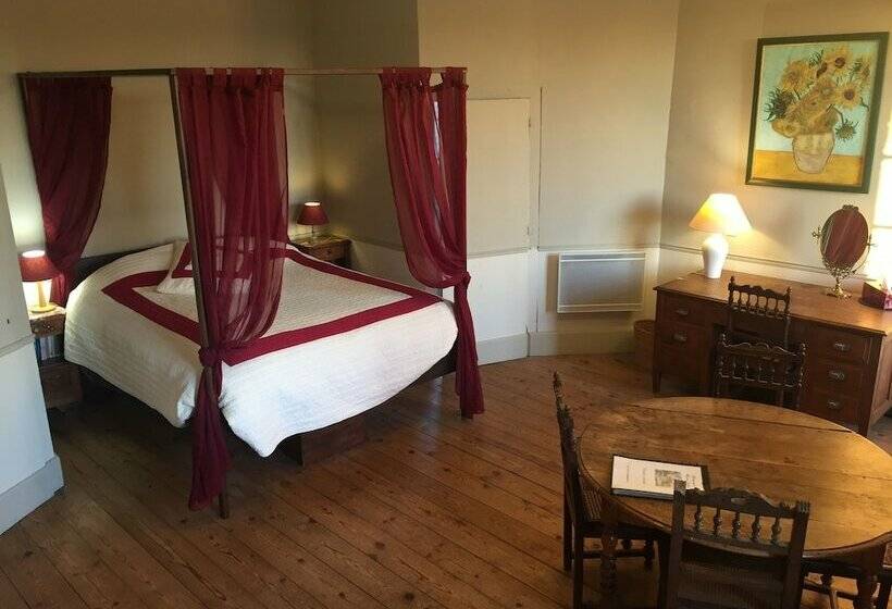 بنسيون Maison Josephine