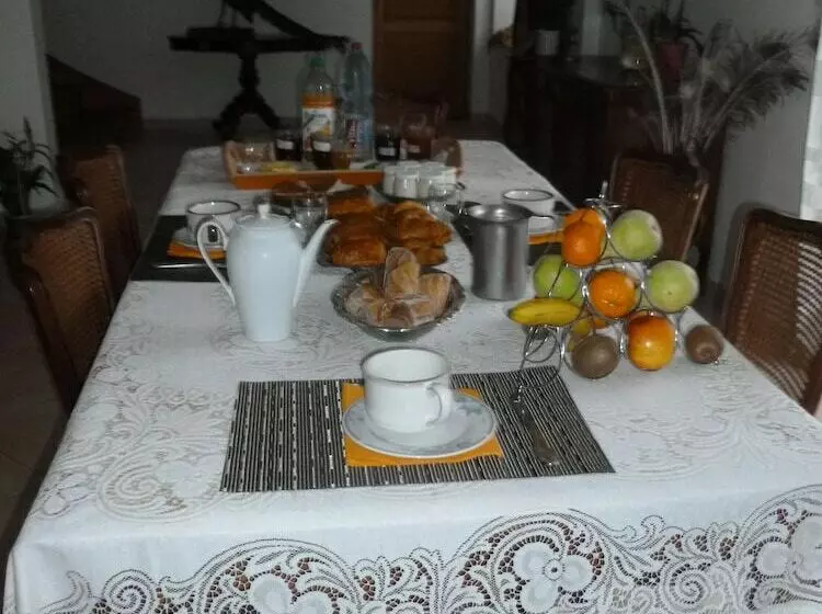 Aamiaismajoitus (B&B) Chambres D Hotes Bel Air