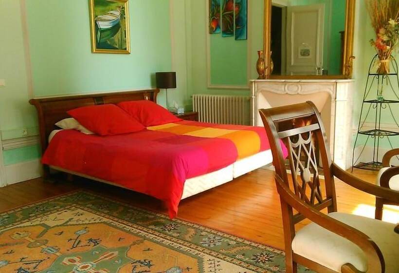 민박 Château Des Saveurs