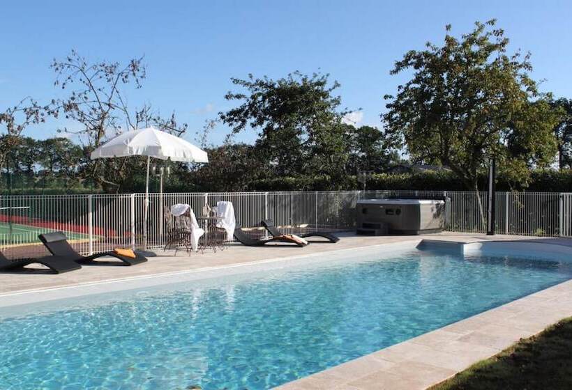 민박 Château Des Saveurs