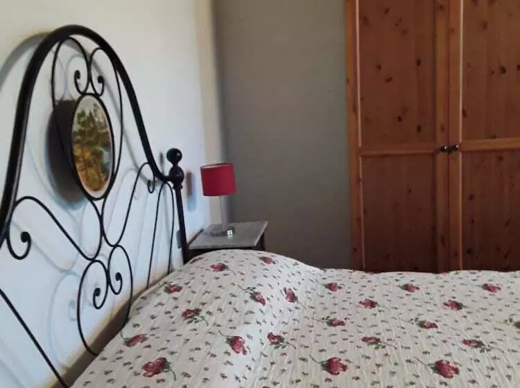 ベッドアンドブレックファースト La Casa Del Castello