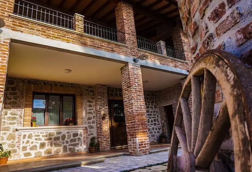 Aamiaismajoitus (B&B) La Tenuta Del Campo Di Sopra