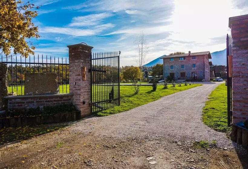 Aamiaismajoitus (B&B) La Tenuta Del Campo Di Sopra