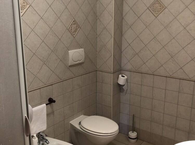 Bed & Breakfast Popletum