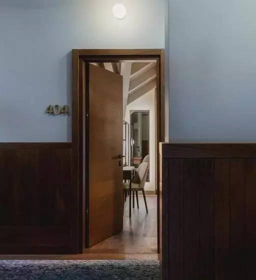 Hotelli Albergo Miramonti