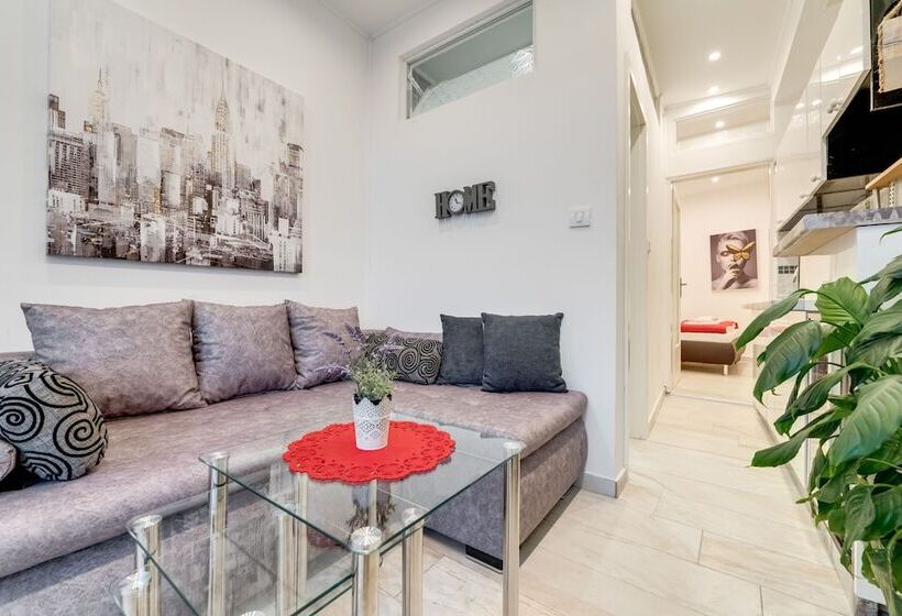 בית מלון כפרי B&b Afrodita