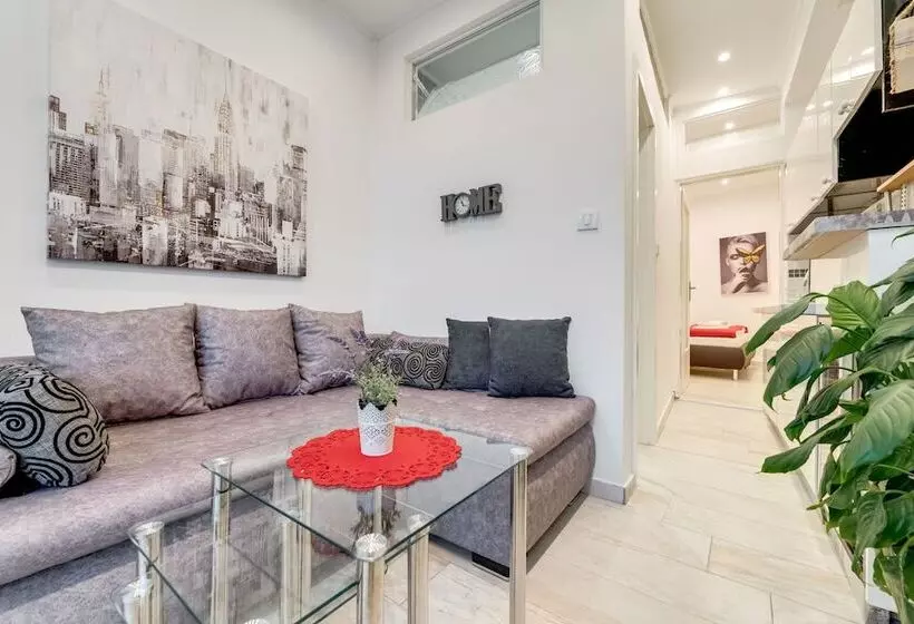 Hotelli B&b Afrodita