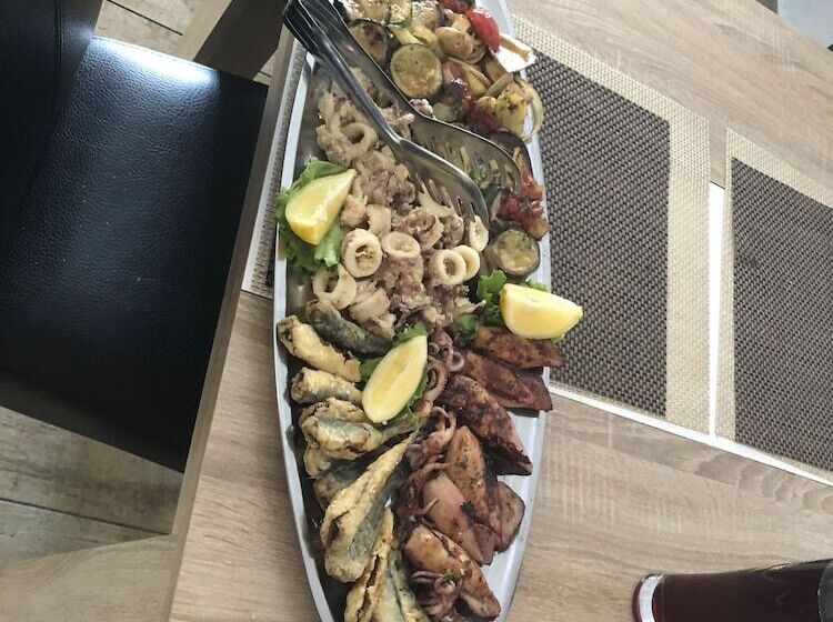 בית מלון כפרי B&b Afrodita