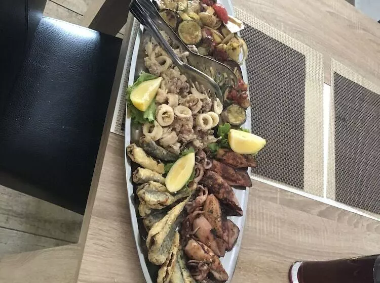 Hotelli B&b Afrodita