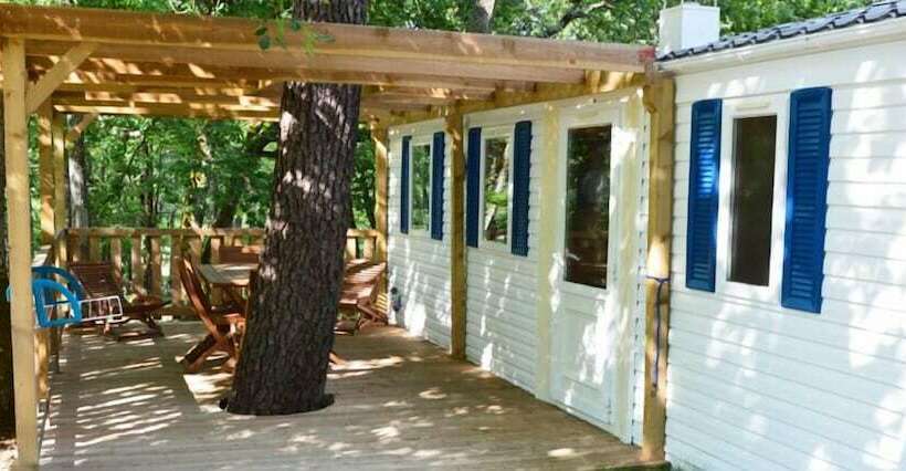 فندق Etang Vallier Resort Brossac