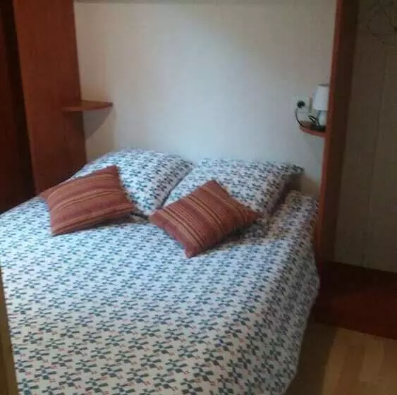 Hotelli Etang Vallier Resort Brossac