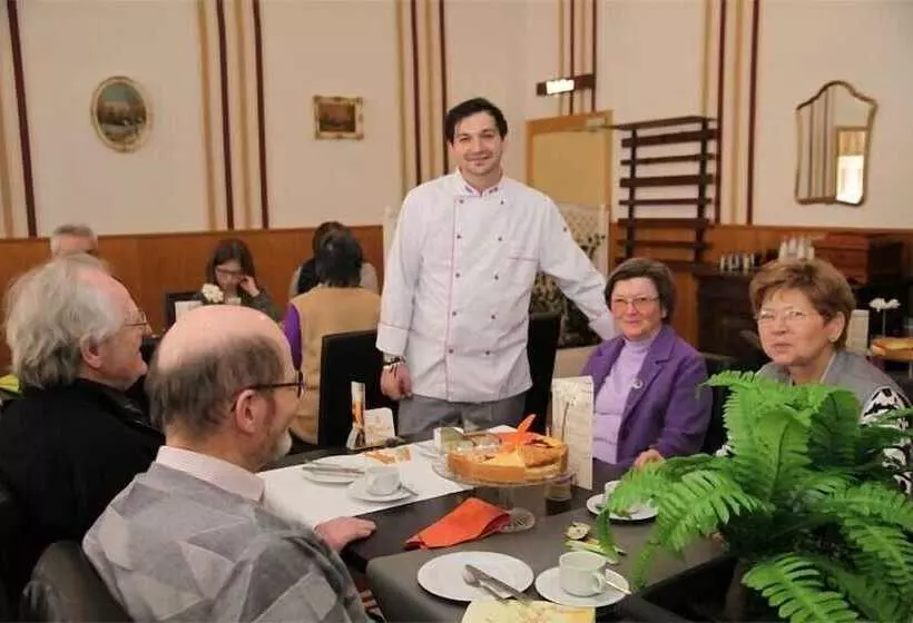ホテル Geichlinger Wirtshaus