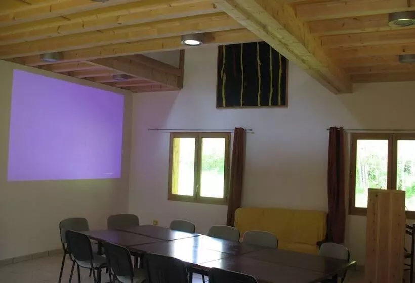 ホテル Hôtel Le Val Des Sources