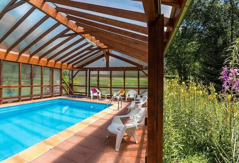 ホテル Hôtel Le Val Des Sources