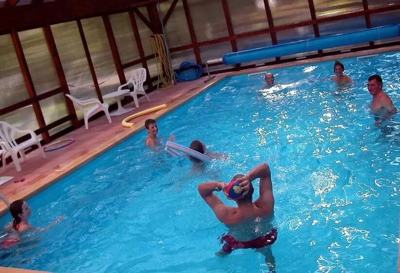 ホテル Hôtel Le Val Des Sources