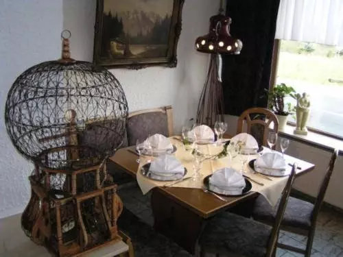 Hotelli Kalenborner Hohe