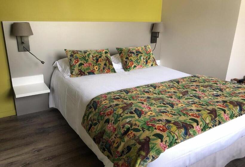 فندق Le Corbusson