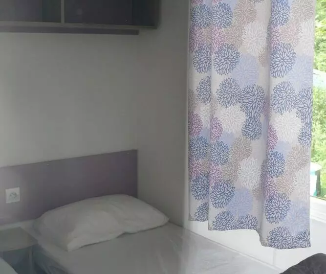 ホテル Mobile Home Camping Ser Sirant