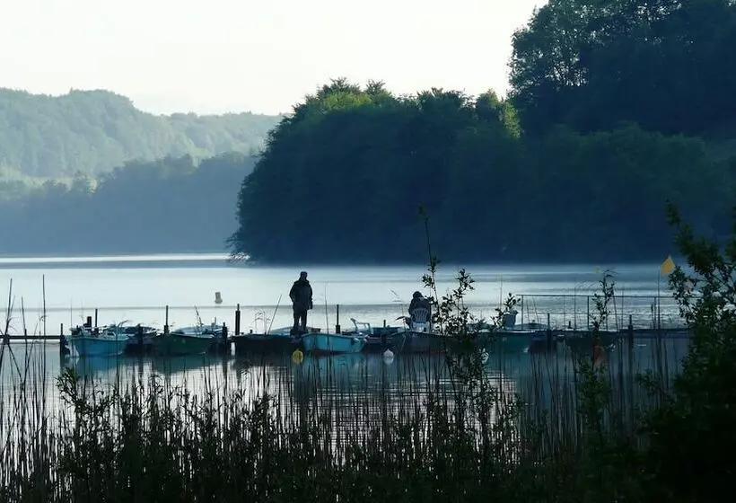 ホテル Mobile Home Camping Ser Sirant