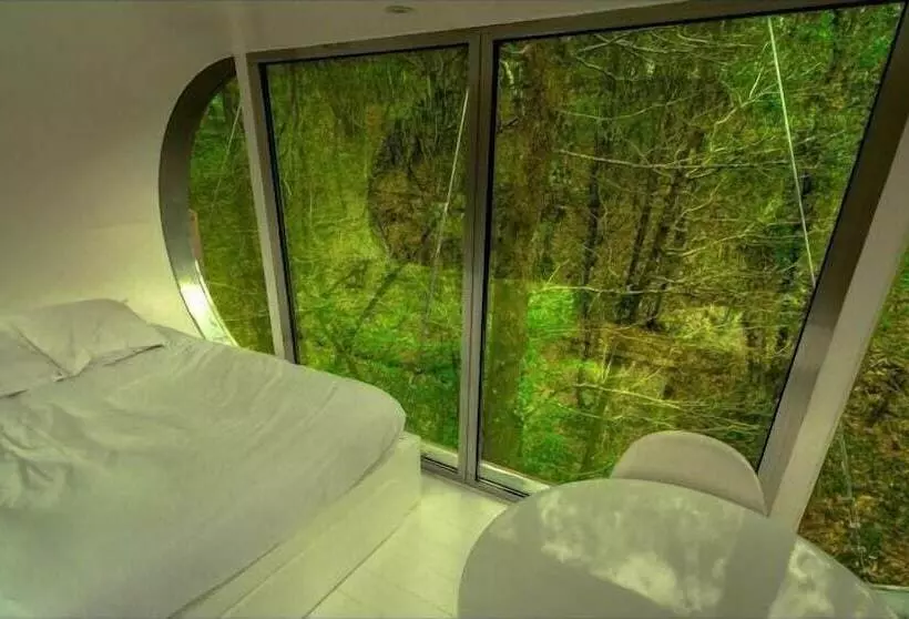 ホテル Moulin De La Jarousse   Les Cabanes