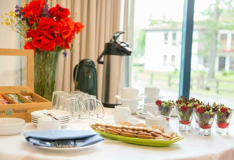 ホテル Ostseeländer