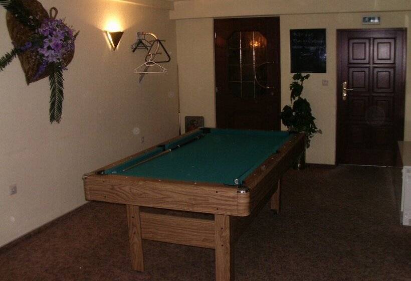 호텔 Restaurant Marcus