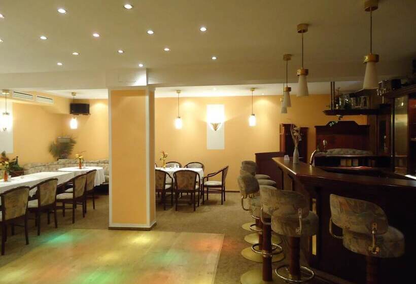 호텔 Restaurant Marcus