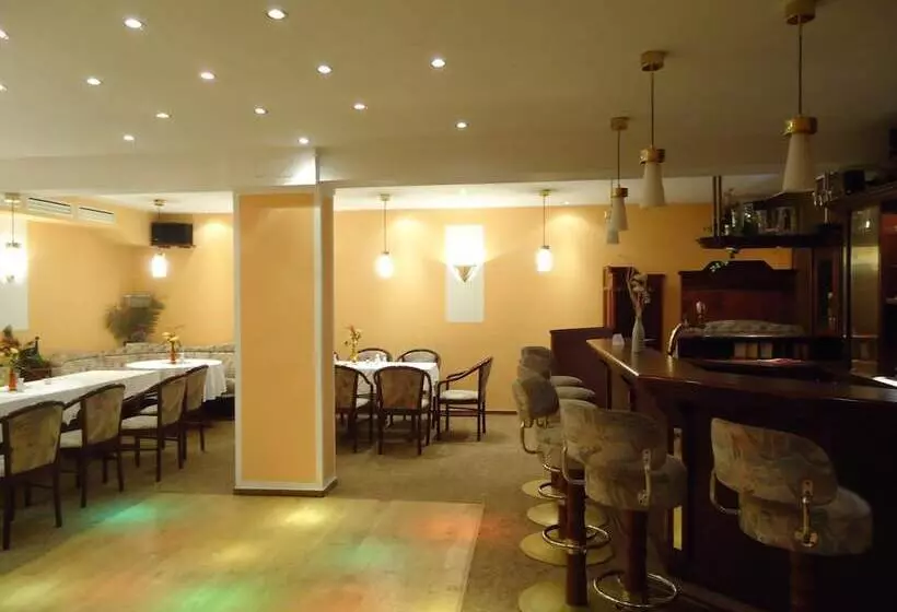 Hotelli Restaurant Marcus