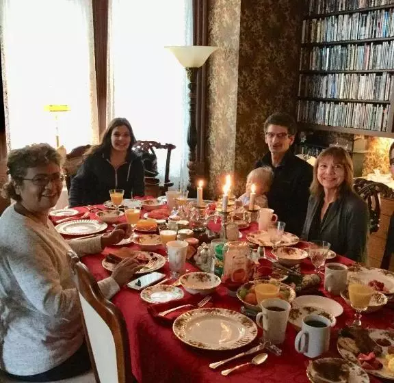 Pemberley House Bed And Breakfast