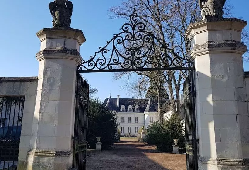 Majatalo Château De Basché