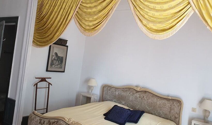 بنسيون Château De Basché