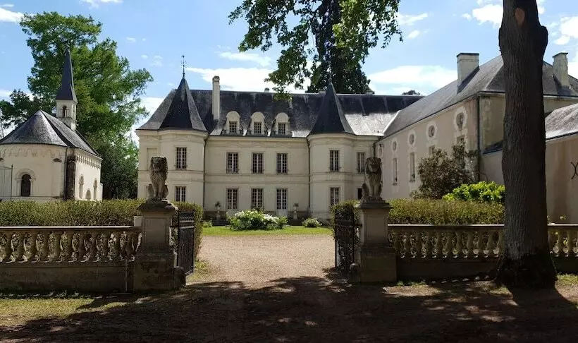 Majatalo Château De Basché
