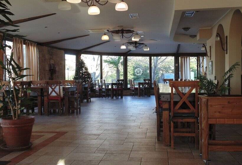 膳宿费 Fortuna Hotel & Restaurant