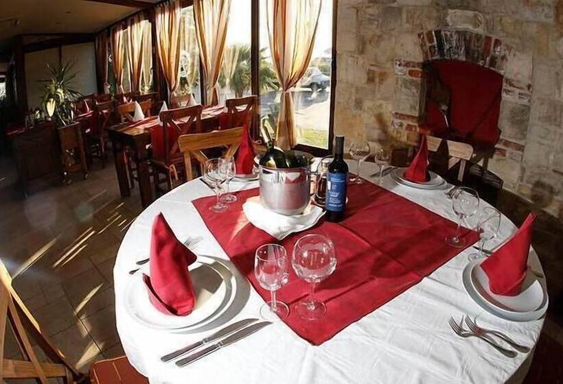 膳宿费 Fortuna Hotel & Restaurant