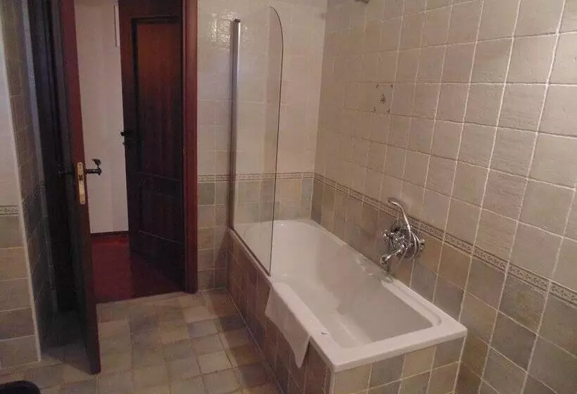 پانسیون Fortuna Hotel & Restaurant