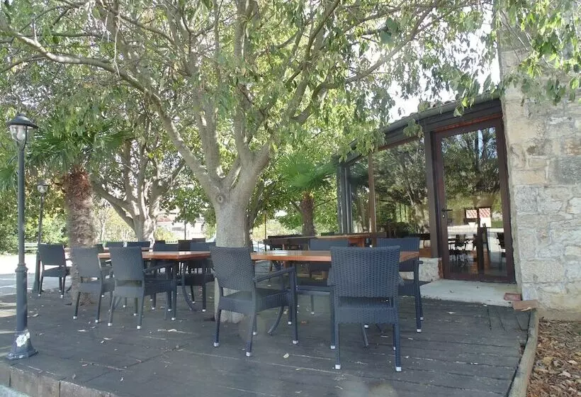 پانسیون Fortuna Hotel & Restaurant