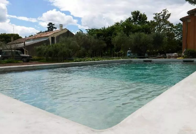 Majatalo La Glacière  Ostalarià Agricol