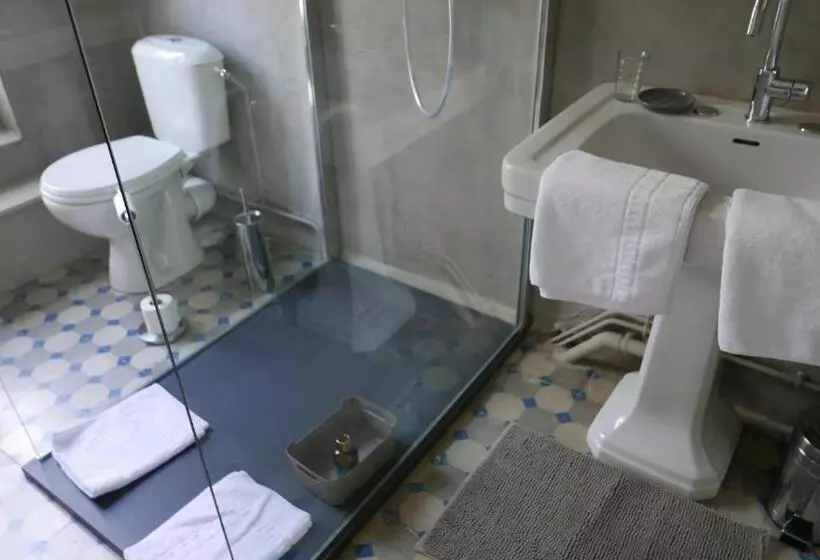 Majatalo La Glacière  Ostalarià Agricol