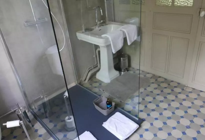 Majatalo La Glacière  Ostalarià Agricol