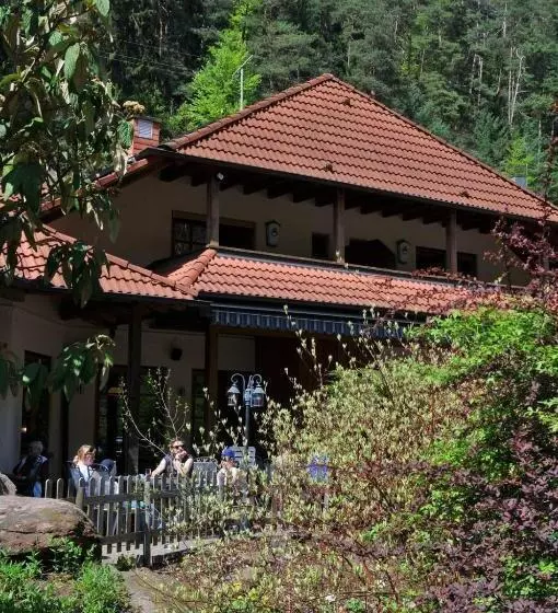 Majatalo Landgasthof Am Teufelstisch