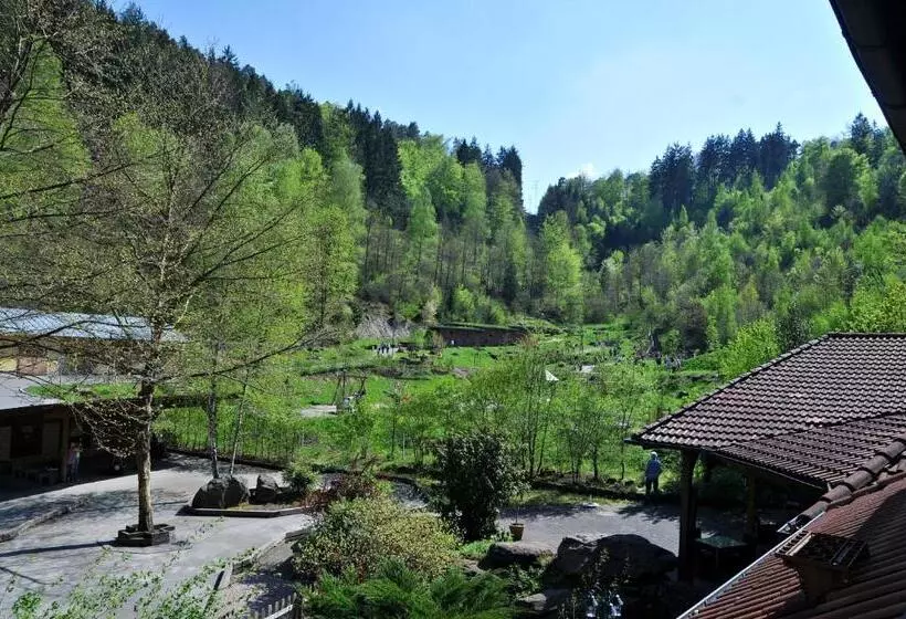 Majatalo Landgasthof Am Teufelstisch