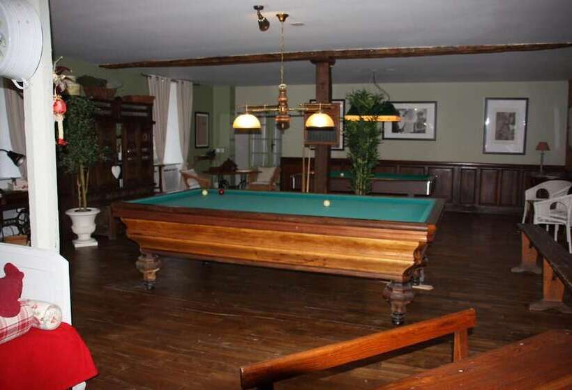 Pension Moulin De La Beraudaie